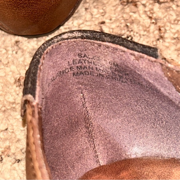 OTBT leather Mary-Jane wedges - Picture 8 of 13